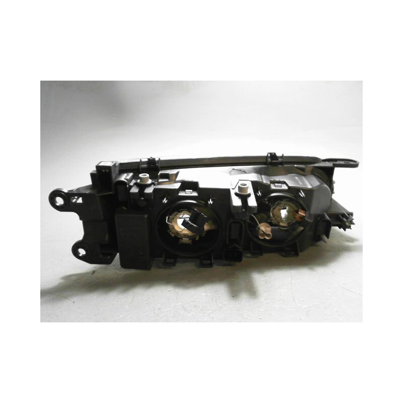 PHARE GAUCHE MAZDA 626 2000-2002