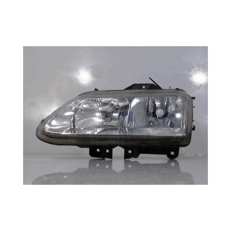 PHARE DROIT RENAULT ESPACE