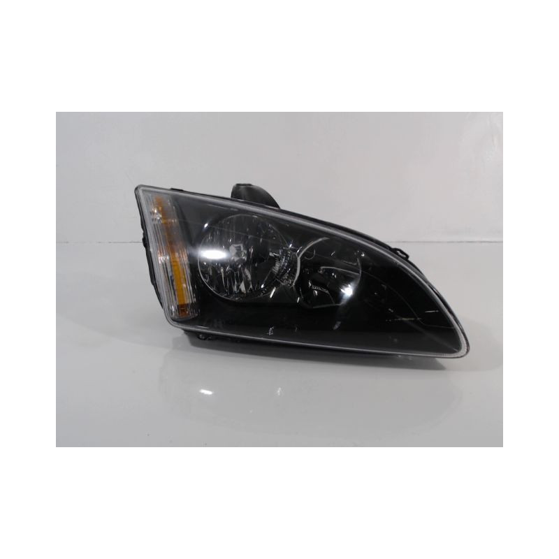 PHARE DROIT FORD FOCUS