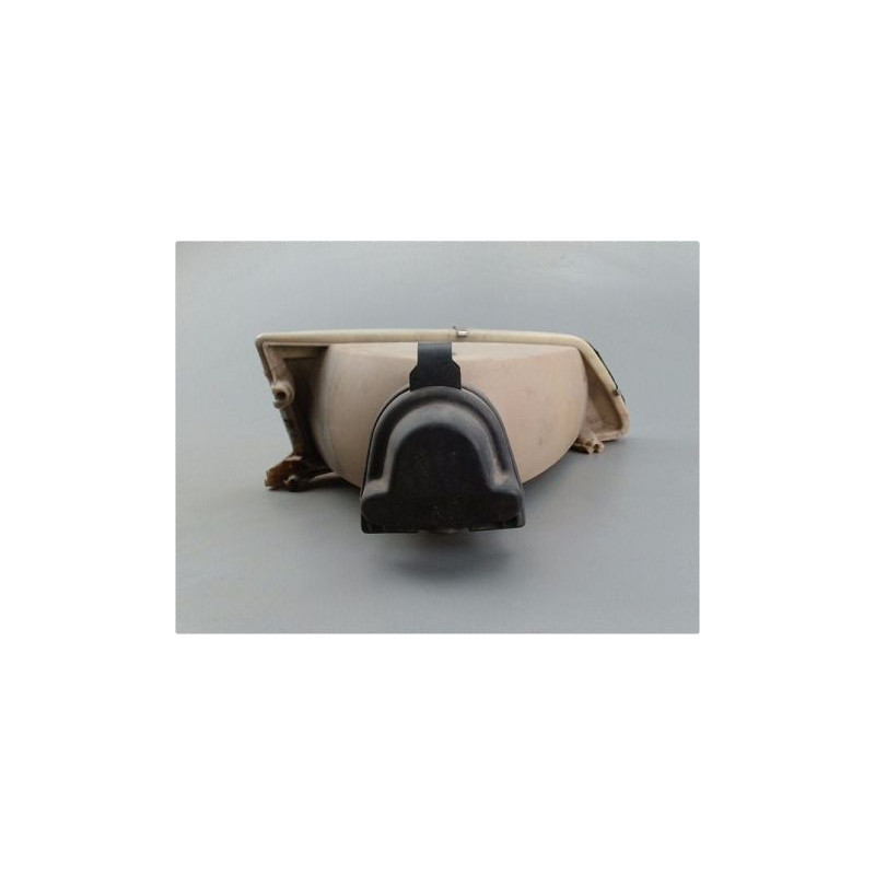 PHARE GAUCHE PEUGEOT 106
