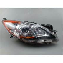 PHARE DROIT MAZDA 3