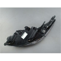 PHARE DROIT MAZDA 3