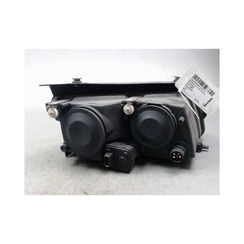 PHARE GAUCHE VOLKSWAGEN PASSAT 96-2000
