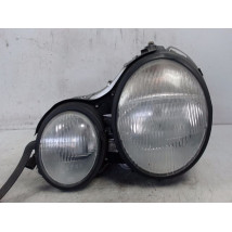 PHARE GAUCHE MERCEDES E200