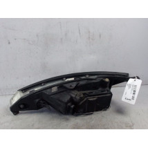 PHARE DROIT FORD FOCUS 04-07