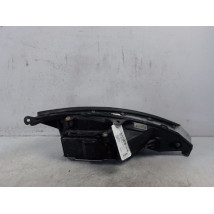 PHARE GAUCHE FORD FOCUS 04-07