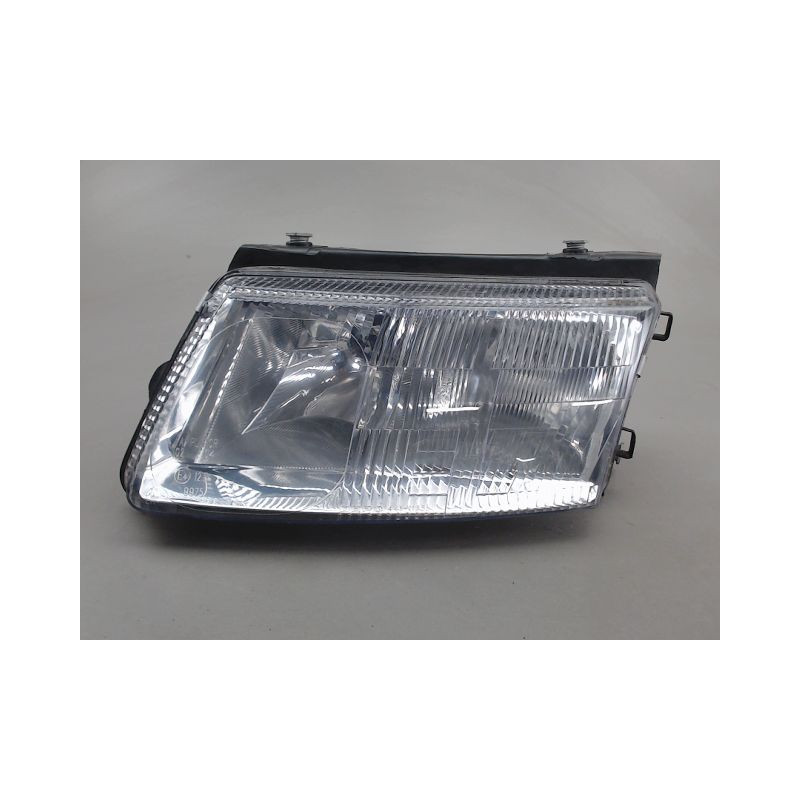 PHARE GAUCHE VOLKSWAGEN PASSAT
