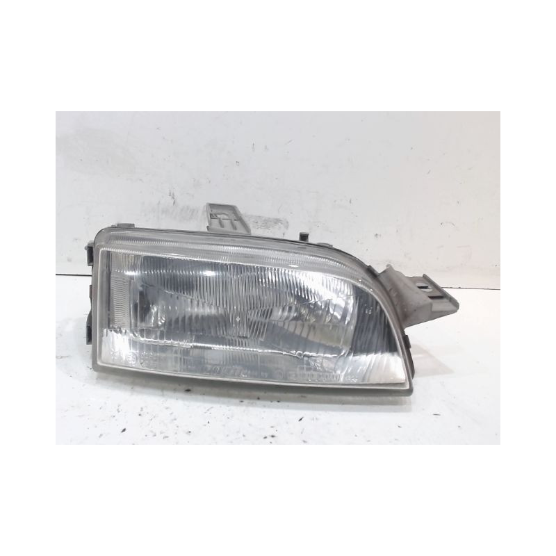 PHARE DROIT FIAT PUNTO