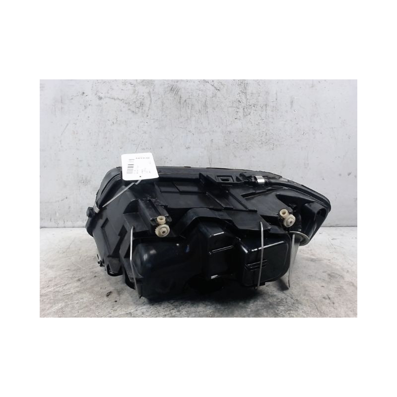 PHARE DROIT AUDI A6 AVANT 2001-