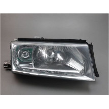 PHARE DROIT SKODA OCTAVIA