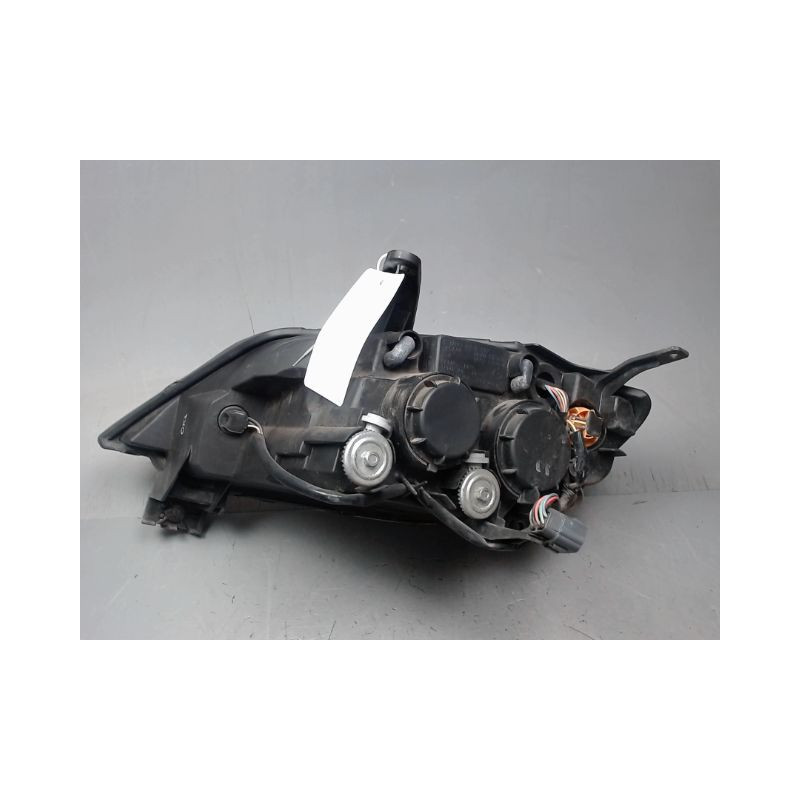 PHARE DROIT MAZDA MAZDA 2