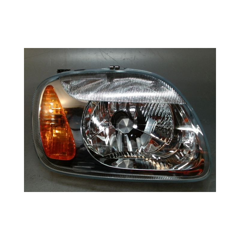 PHARE DROIT NISSAN MICRA