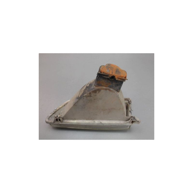 PHARE DROIT PEUGEOT 106