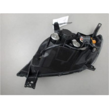 PHARE DROIT MAZDA 2