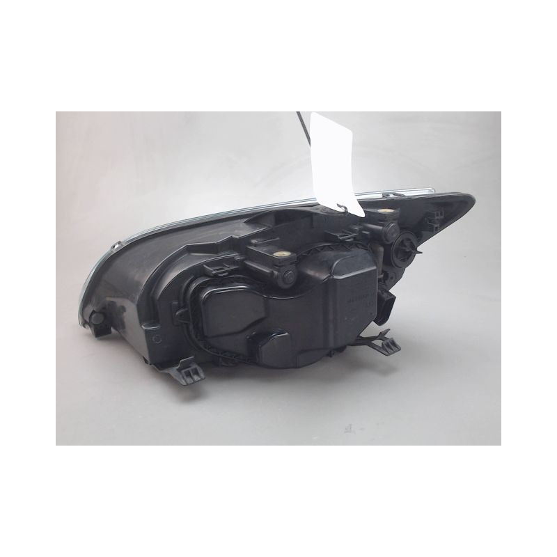 PHARE DROIT FORD FOCUS SW 2005-2007