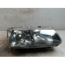 PHARE DROIT RENAULT SAFRANE 96 -2000