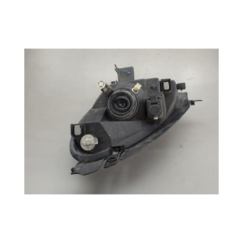 PHARE DROIT CITROEN XSARA
