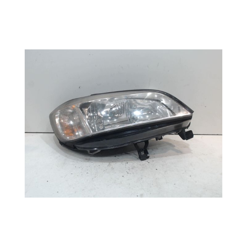 PHARE DROIT OPEL ZAFIRA