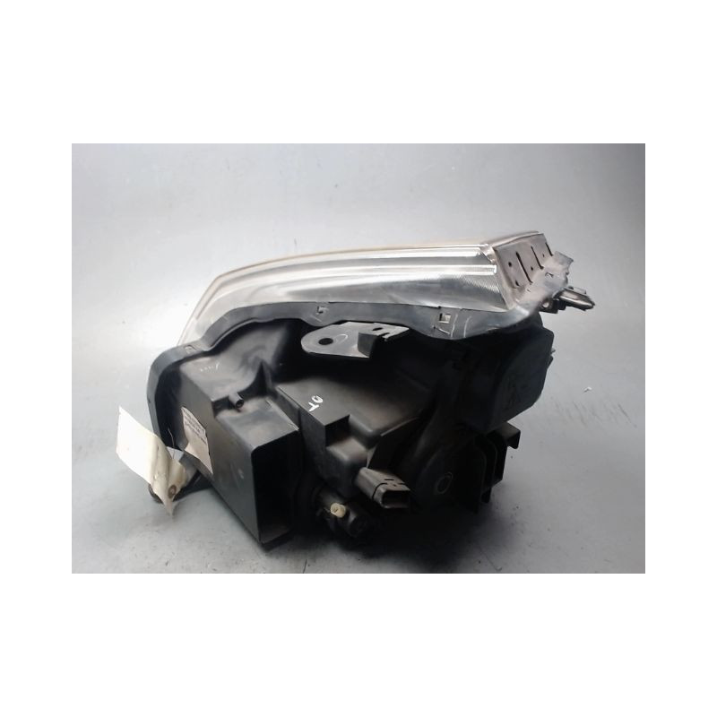 PHARE DROIT RENAULT VEL SATIS