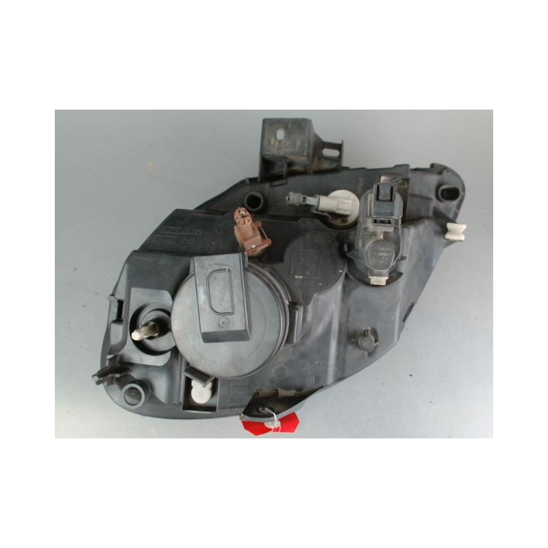 PHARE DROIT RENAULT KANGOO 1