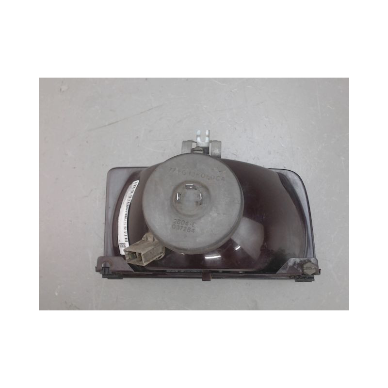 PHARE GAUCHE FORD FIESTA