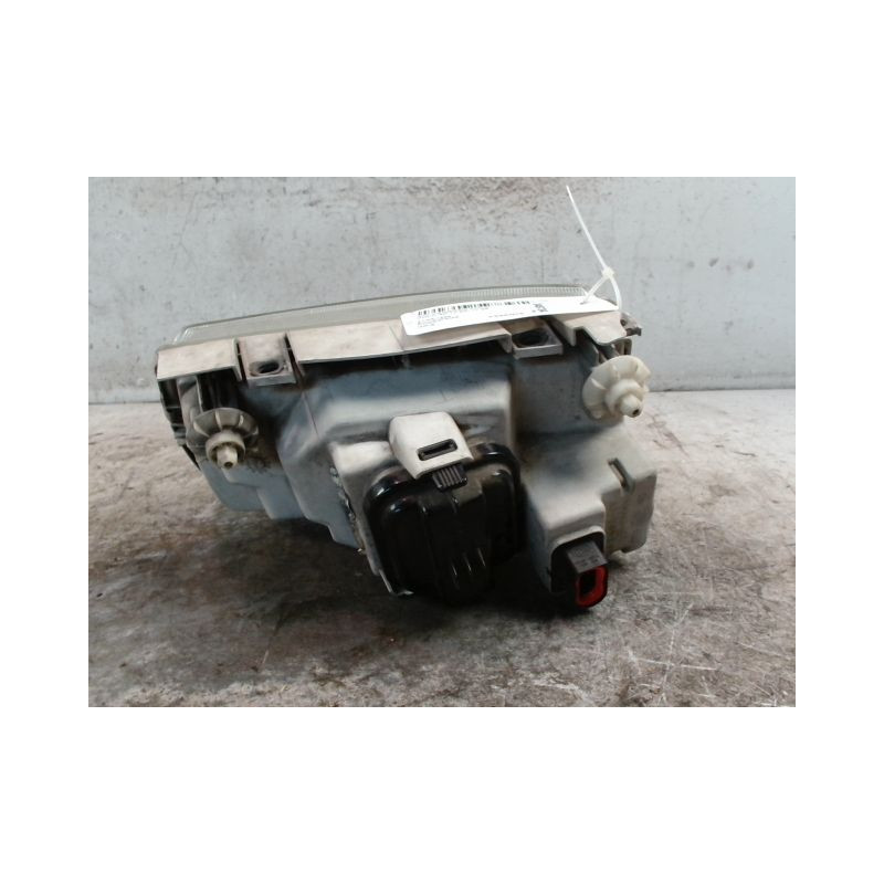 PHARE DROIT VOLKSWAGEN POLO 94-99