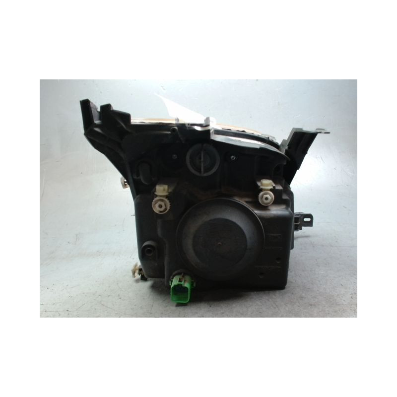PHARE GAUCHE FORD FUSION 2005-