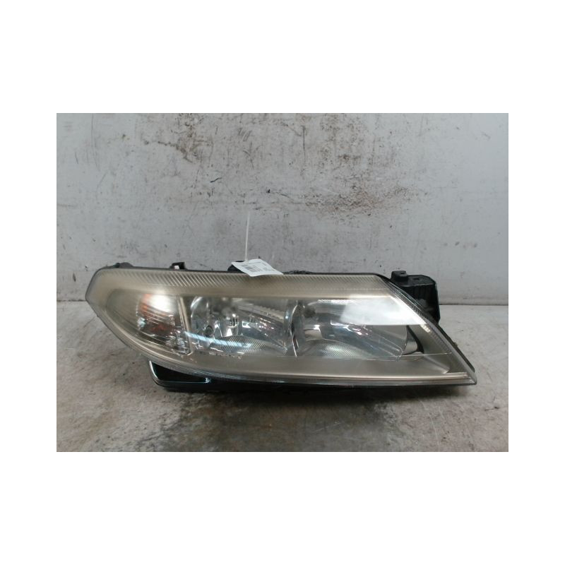 PHARE DROIT RENAULT LAGUNA II 00-2005