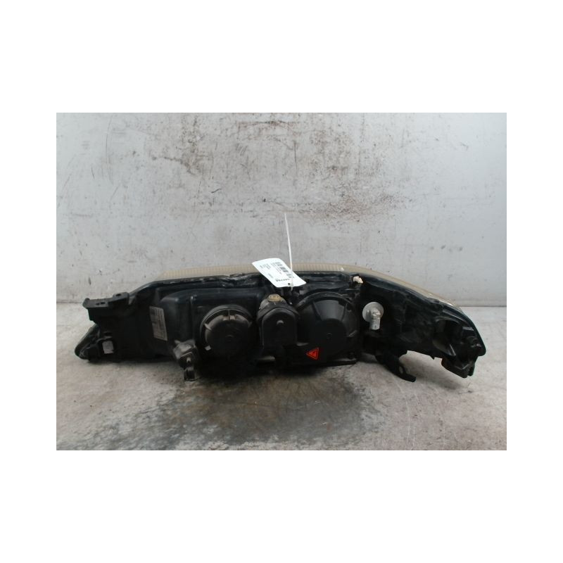 PHARE DROIT RENAULT LAGUNA II 00-2005