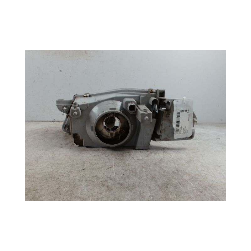 PHARE DROIT MAZDA 323 98-