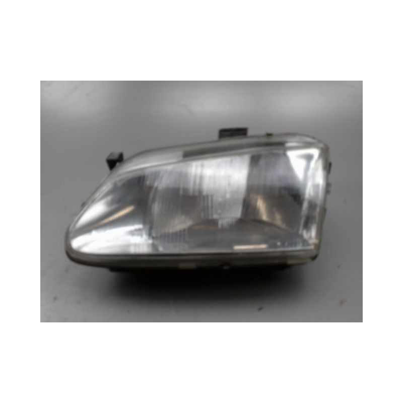 PHARE GAUCHE RENAULT MEGANE