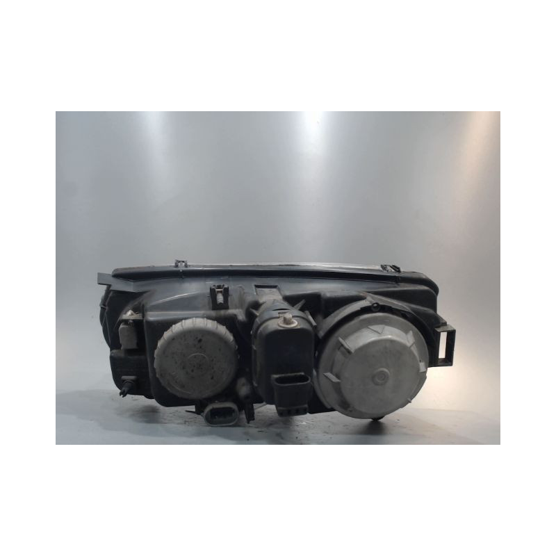 PHARE DROIT RENAULT SAFRANE