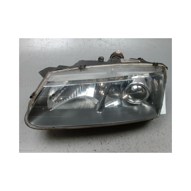 PHARE GAUCHE RENAULT SAFRANE 96 -2000