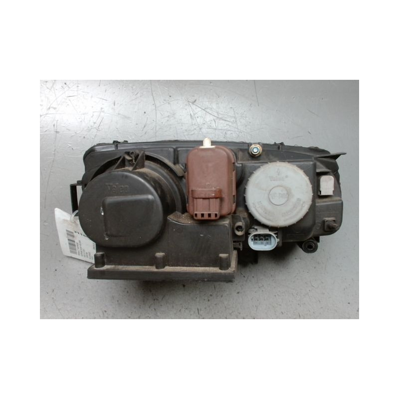 PHARE GAUCHE RENAULT SAFRANE 96 -2000