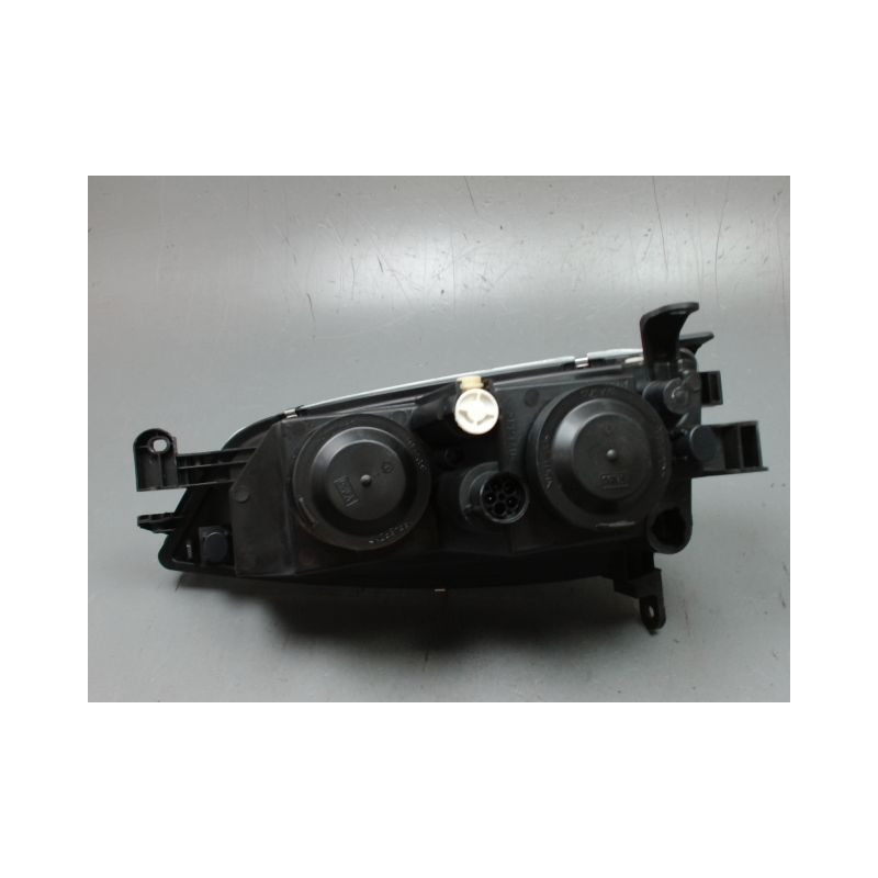 PHARE DROIT OPEL VECTRA