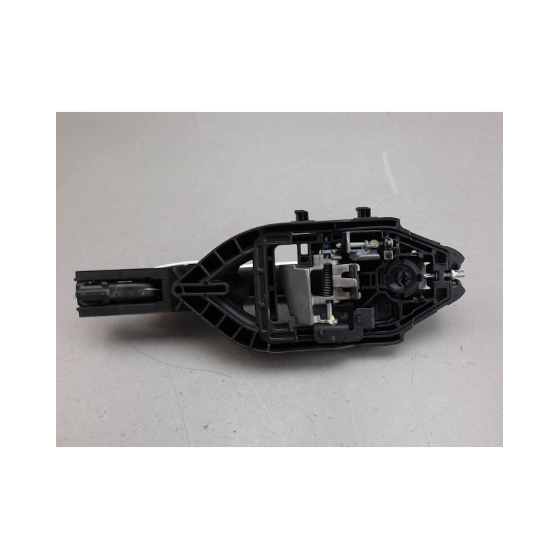 POIGNEE EXTERIEURE PORTE ARRIERE DROIT FORD KUGA