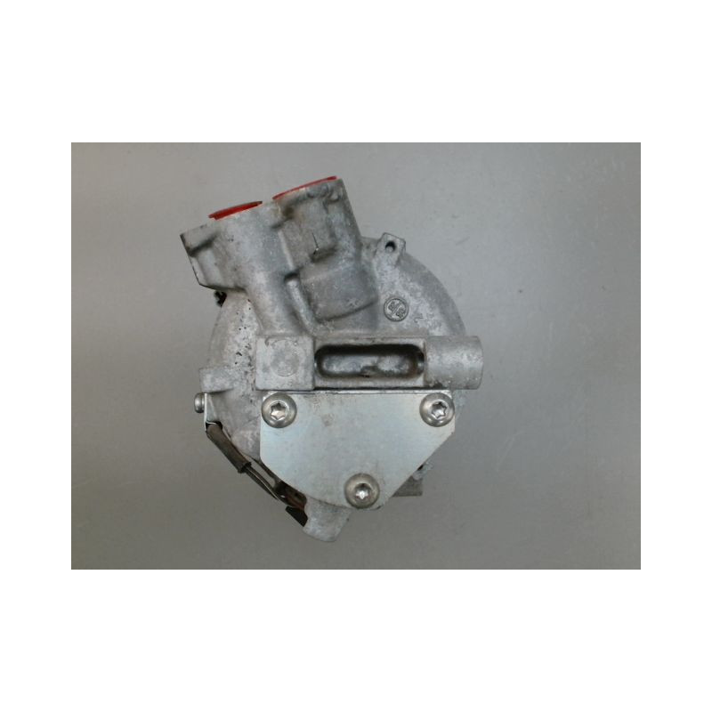 COMPRESSEUR AIR CONDITIONNE RENAULT CLIO