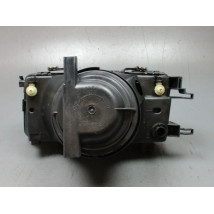 PHARE DROIT AUDI 80
