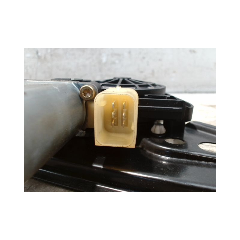 MECANISME+MOTEUR LEVE-GLACE ARRIERE GAUCHE MERCEDES CLASSE C 2004-