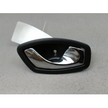 POIGNEE INTERIEURE PORTE AVANT DROIT RENAULT CAPTUR Phase 1 2013-...
