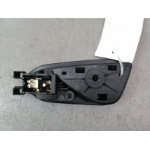 POIGNEE INTERIEURE PORTE AVANT DROIT RENAULT CAPTUR