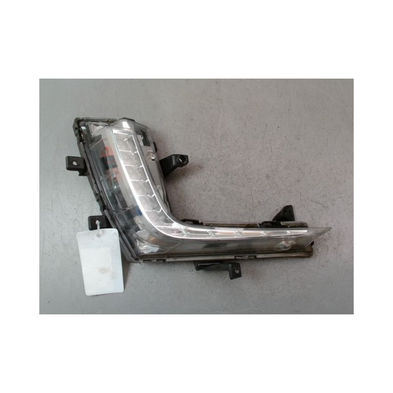 FEUX POSITION DROIT SUZUKI SWIFT 3P