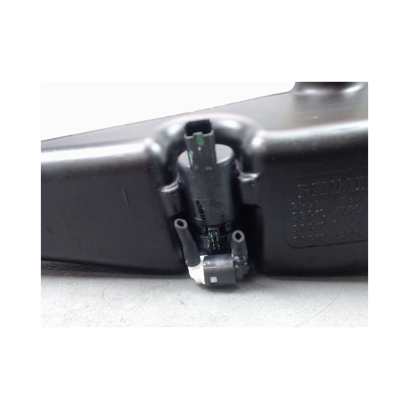 RESERVOIR LAVE-GLACE AVANT DACIA SANDERO II Phase 1 2012-...