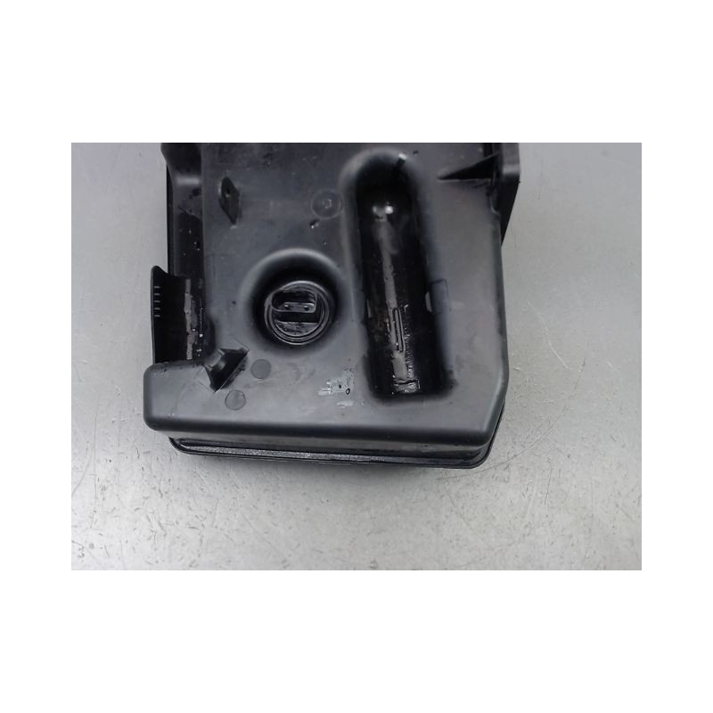 RESERVOIR LAVE-GLACE AVANT VOLKSWAGEN GOLF VI (1K) 2008-2013