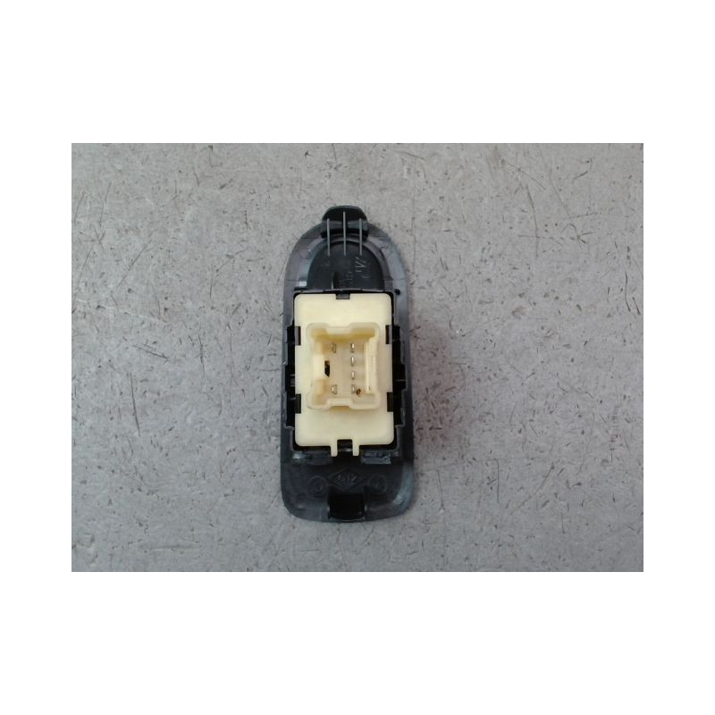 COMMANDE LEVE-GLACE PORTE ARD DACIA DUSTER BREAK Phase 2 2013-...