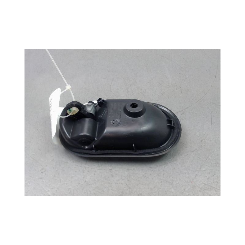 POIGNEE INTERIEURE PORTE ARRIERE DROIT DACIA DUSTER BREAK Phase 2 2013-...