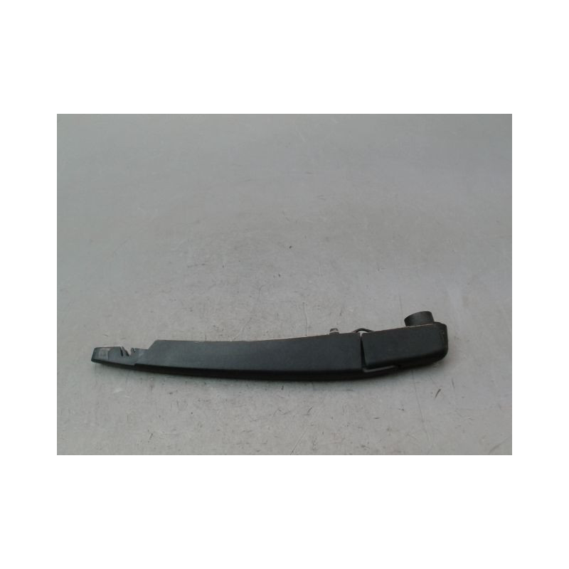 BRAS ESSUIE-GLACE ARRIERE DACIA SANDERO 2008-