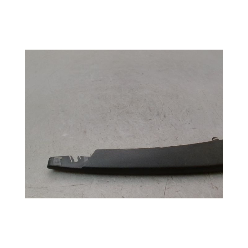 BRAS ESSUIE-GLACE ARRIERE DACIA SANDERO 2008-
