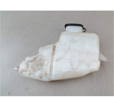 RESERVOIR LAVE-GLACE AVANT RENAULT KANGOO