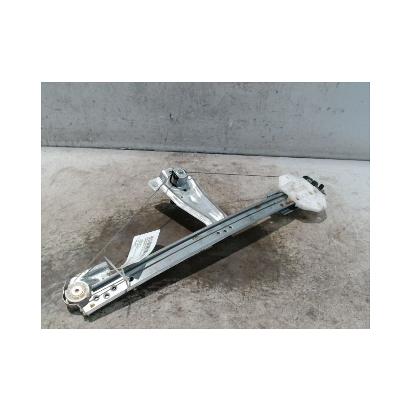 MECANISME LEVE-GLACE AVANT GAUCHE DACIA SANDERO 2008-